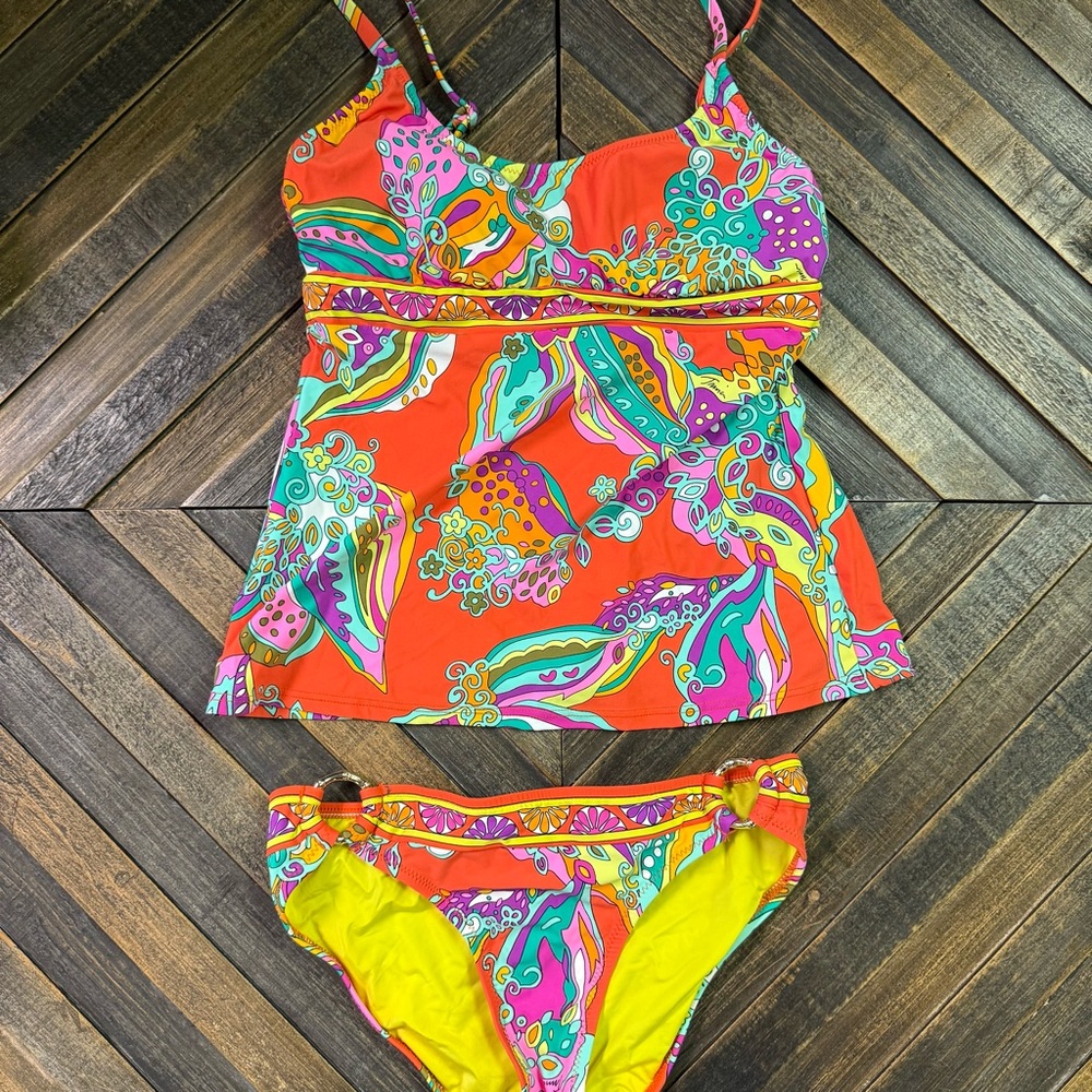 Trina Turk Tankini & Shirred Hipster Bottom.  Size 4.  NWT.